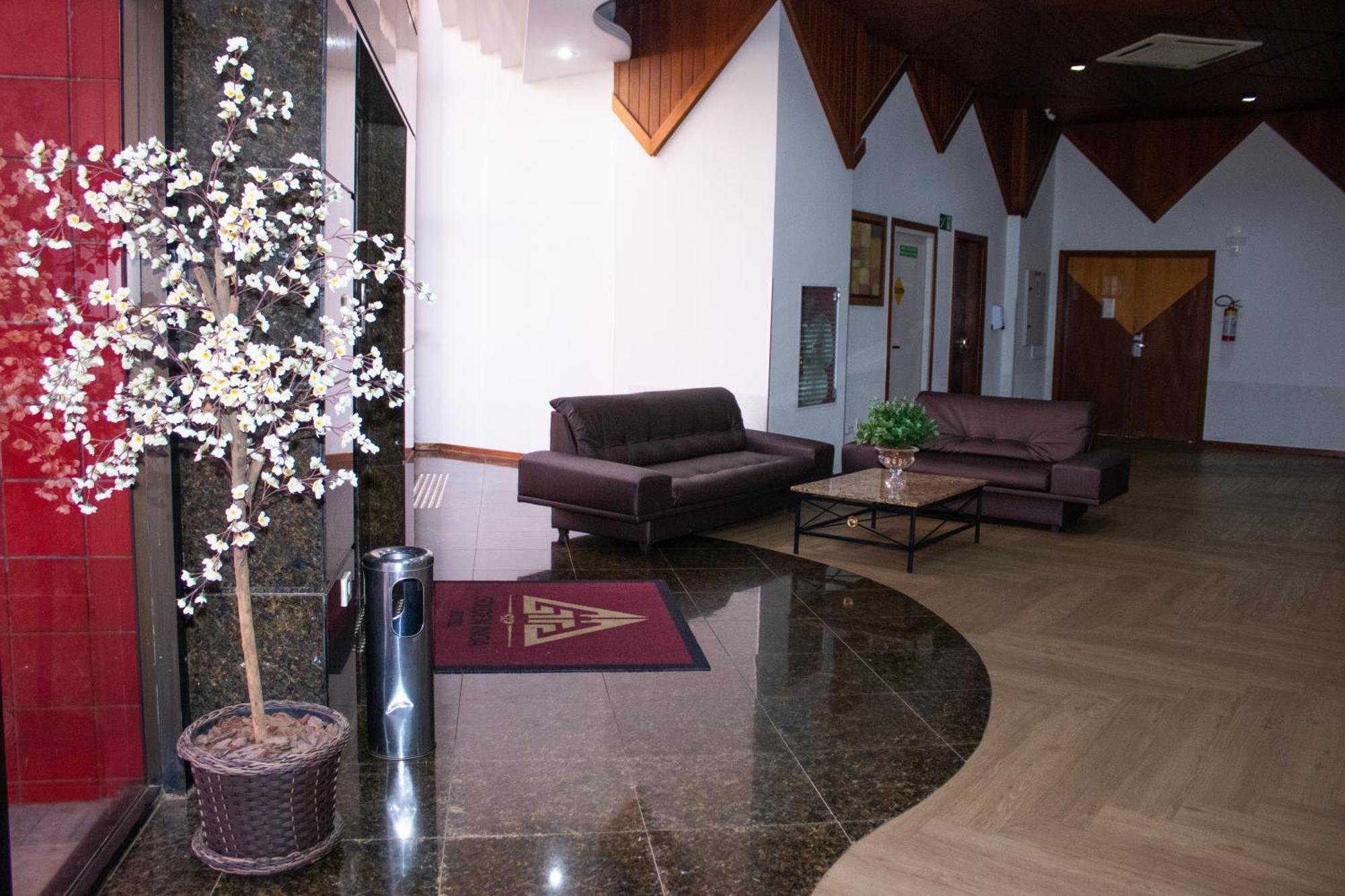 Golden Inga Hotel 马林加 外观 照片