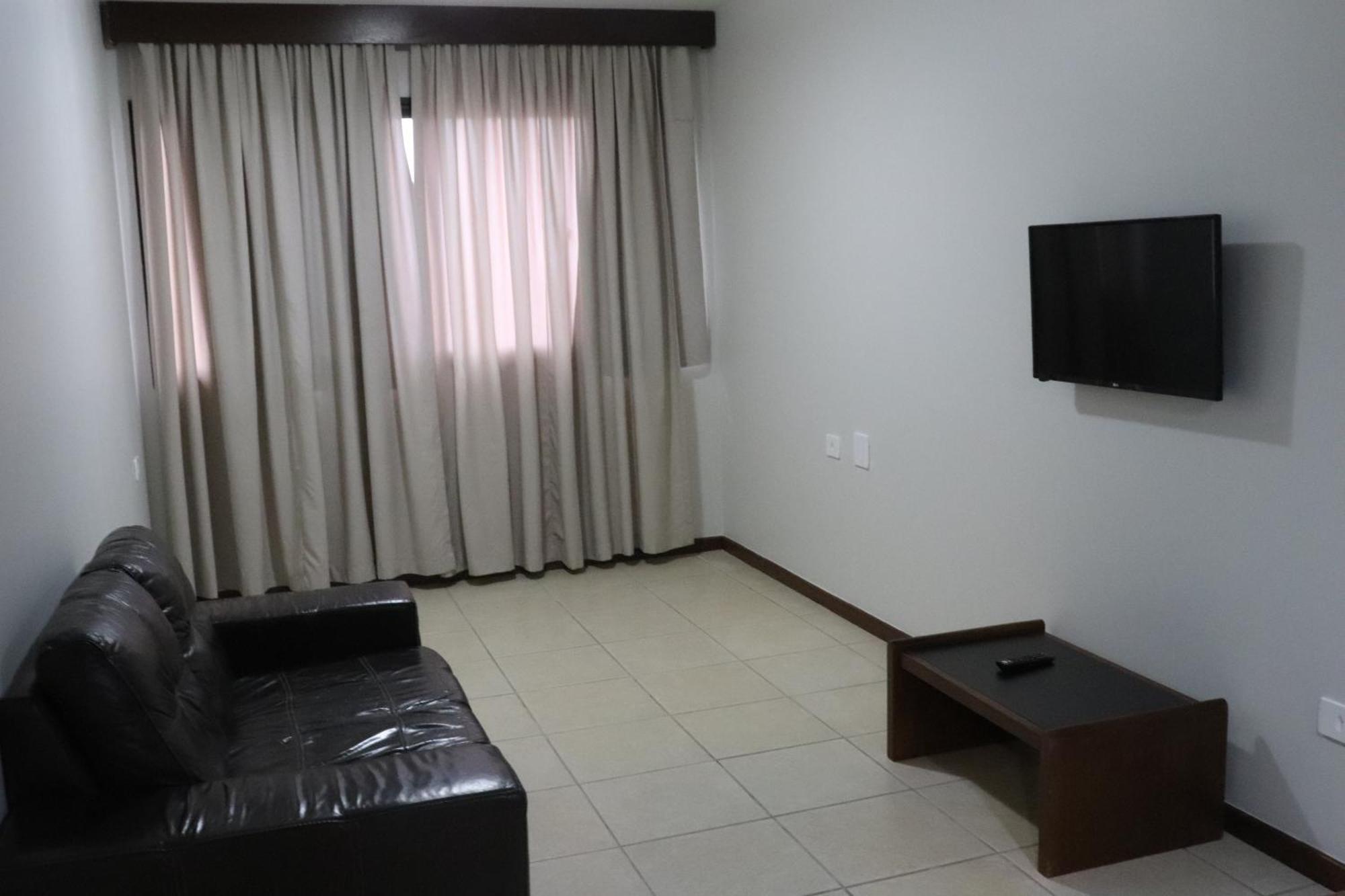 Golden Inga Hotel 马林加 外观 照片